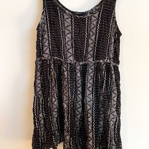 Forever 21 B&W boho blouse